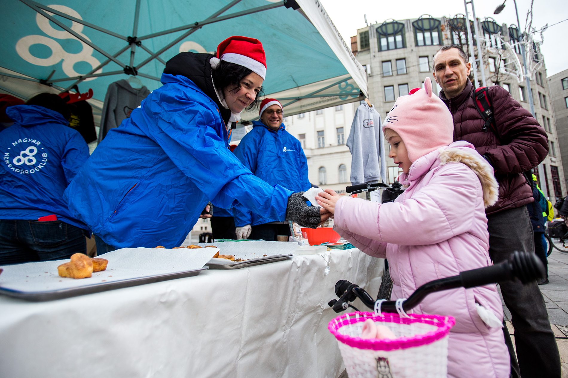 Télen is tekerünk - bringás reggeli Mikulás napján