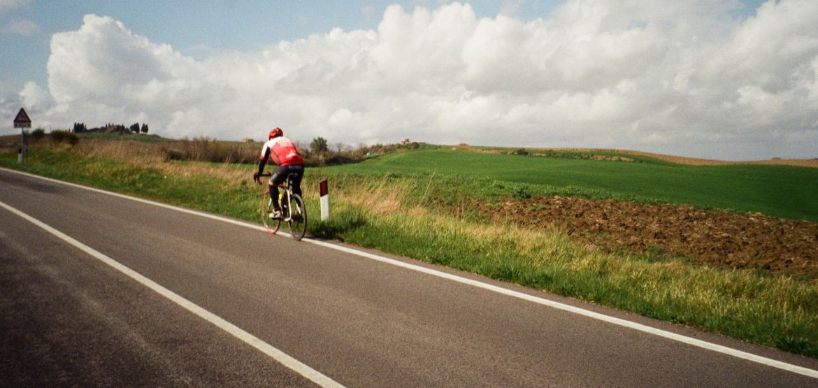 A Magyar Kerékpárosklub kezdeményezi a 71-es főúti bringatilosok vitájának rendezését